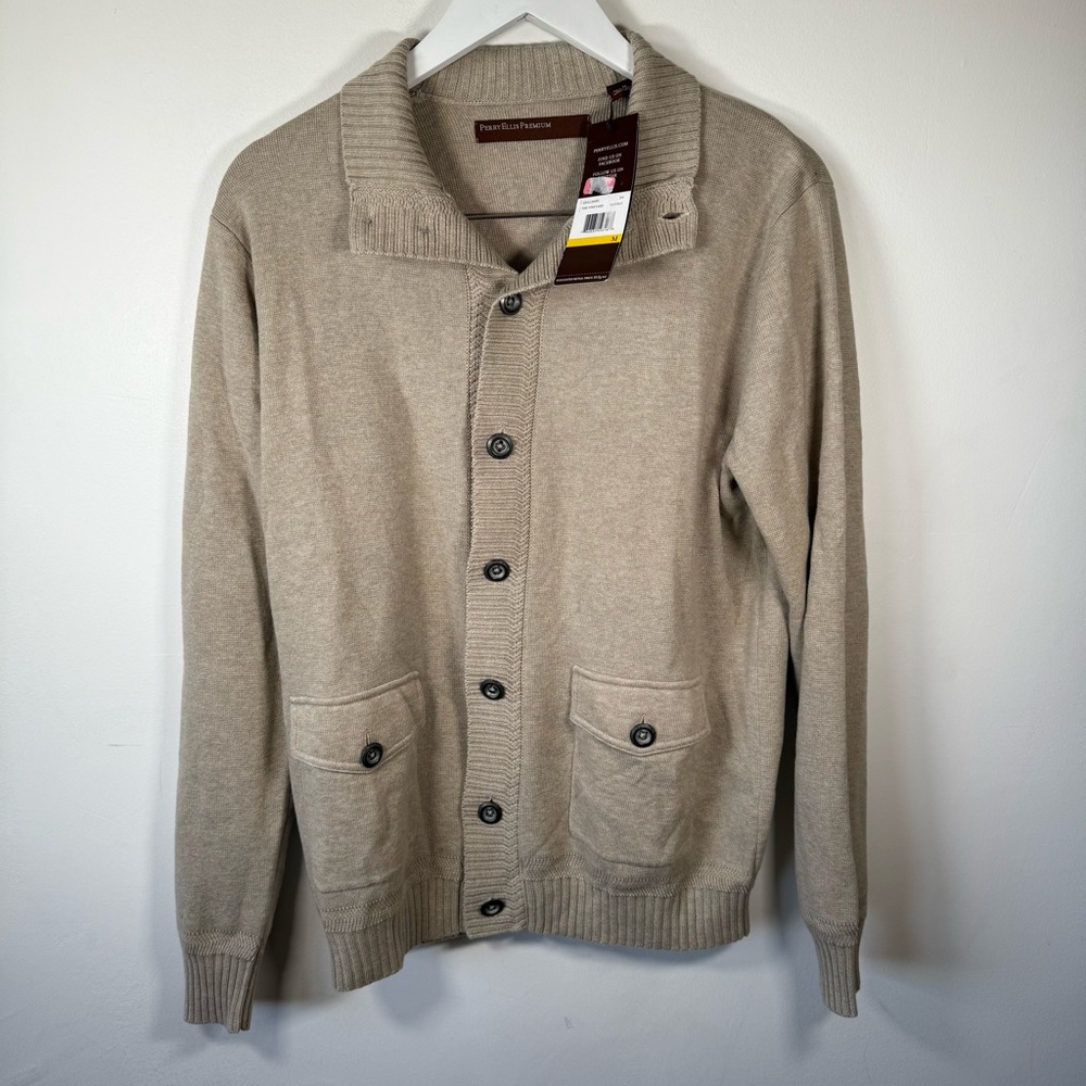 Perry Ellis Premium Men’s Cardigan Sweater Medium – Tan, Cotton Wool Blend NWT